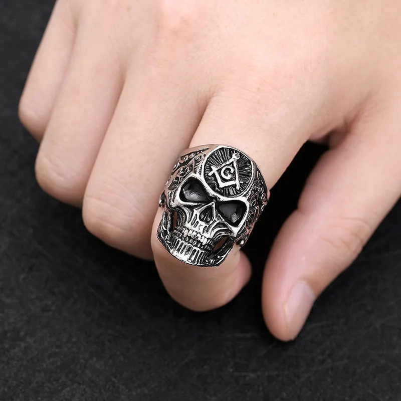 

New Exaggerated Skull Shape Ag Masonic Pattern Ring Men's Ring Fashion Metal Skull Ring Accessories Party Jewelry Size 8 ~ 13
