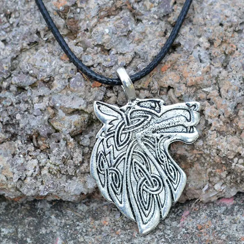 

1PC Adjustable Fox Triquetra Animal Teen Wolf Irish Celtics Knot Pirate Eagle Talisman Pendant Amule