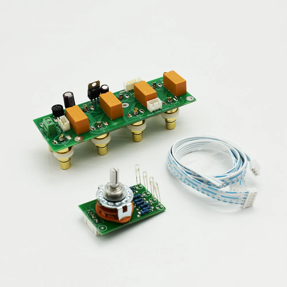 Вход Bluetooth Lusya 4 входа 1 выход сигнал аналогичный аудиовыключателю RCA плата выбора