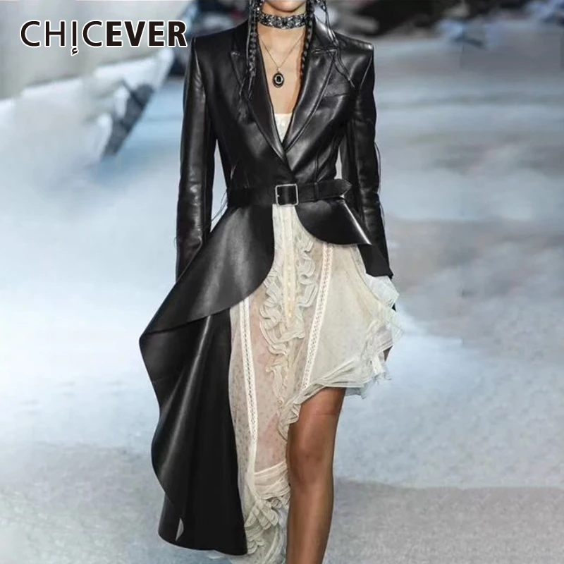 

Coats & Jackets