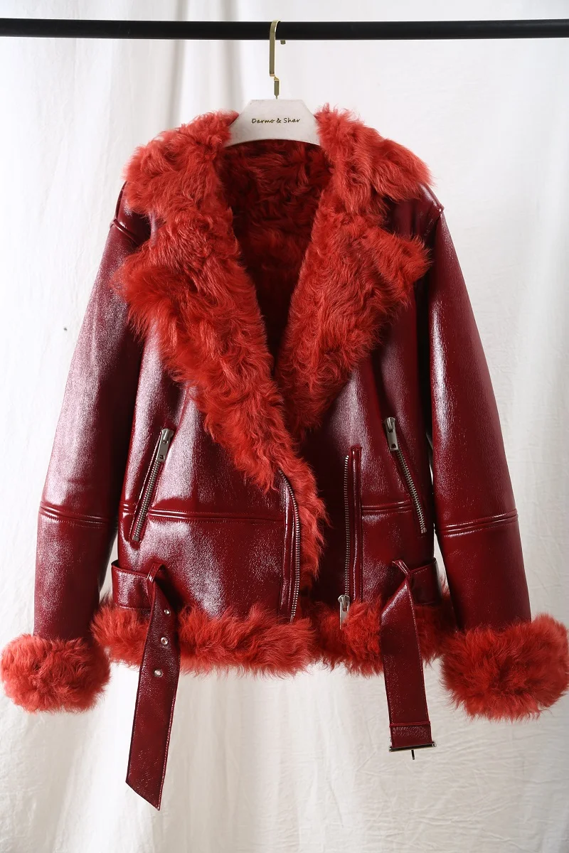 2020 Red Real Leather Fur Coats Lamb Short Genuine Locomotive Jacket Thick Warm Parka | Женская одежда