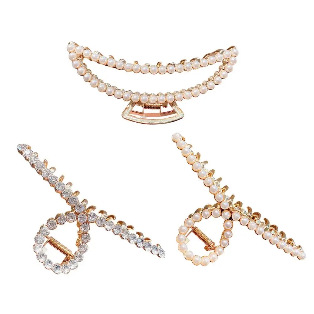 

Women Large Pearl Hair Claw Clip Elegant Stylish Hair Grip Clamp