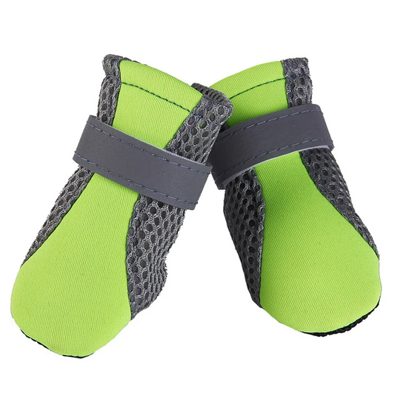 

4Pcs/set Pet Dog Rain ShoesDog Booties Rubber Portable Anti Slip Waterproof Dog Cat Rain Shoes Autumn and Winter S/M/L/XL