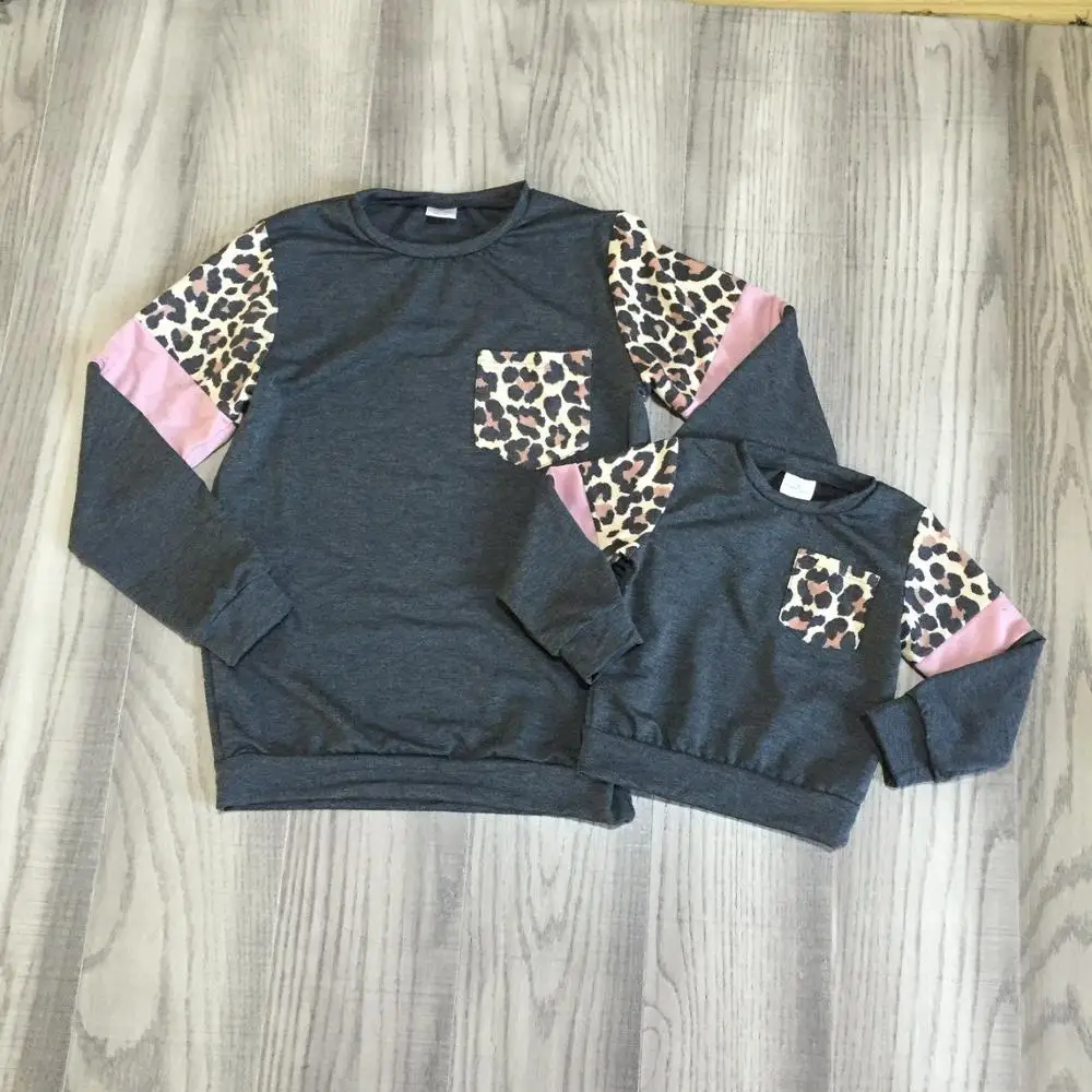 Одежда для мамы и дочки осень/зима raglans детский топ с леопардовым принтом | Мать