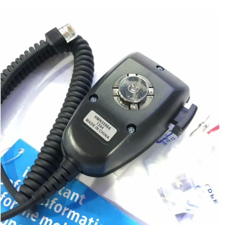 Cena 8-pin Głośnik Mikrofon Dla Motorola GM300 GM338 GM950 GM950 GM3188 Radia Samochodowego HMN3596A