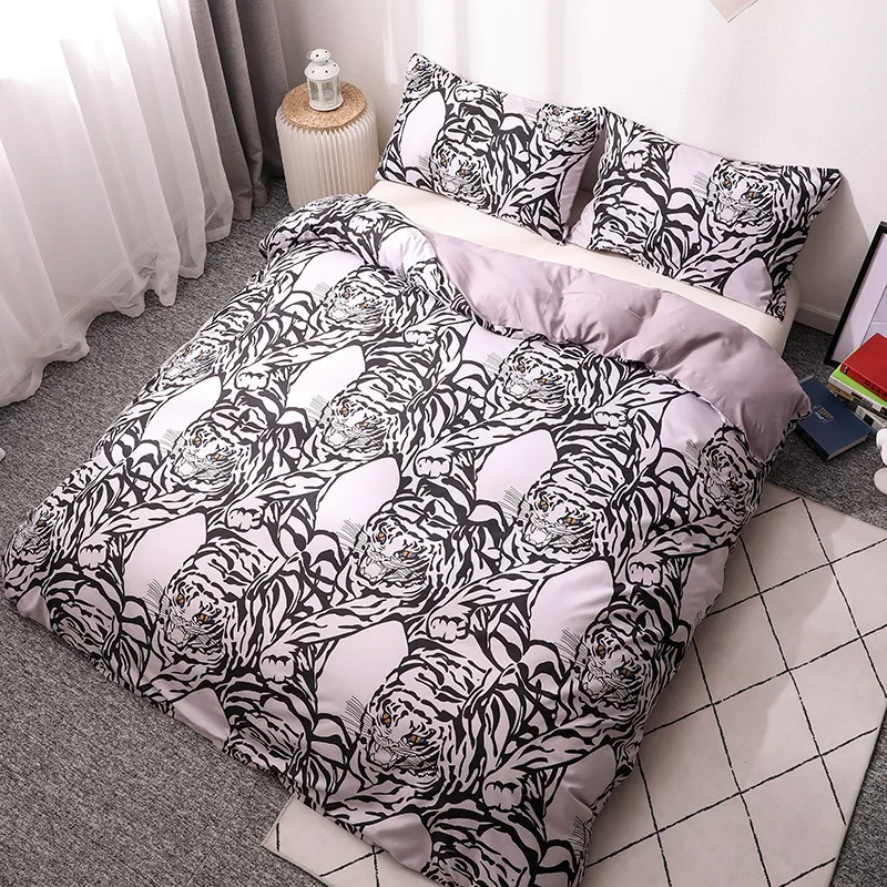 Комплект постельного белья из трех предметов с изображением белого тигра и