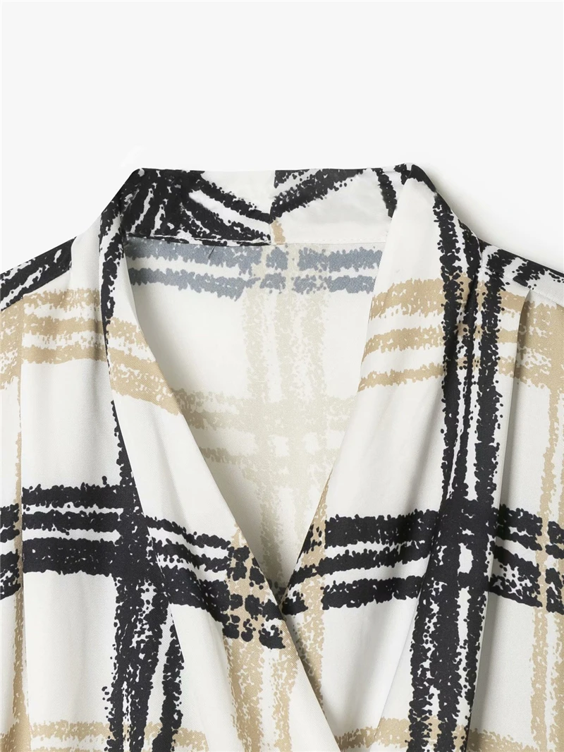 

Elegant Women Chic Satin Plaid Shirts 2020 Fashion Ladies V-Neck Cross Tops Streetwear Female Causal Elastic Waist Blouses