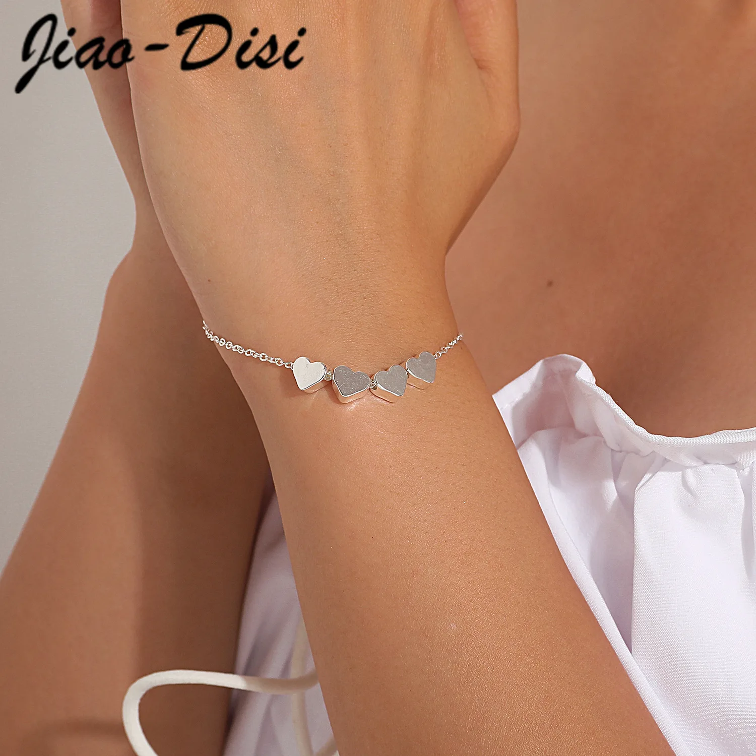 

Dropshipping Jewelry Accessories Love Pendant Women's Simple Design Temperament Metal Hand String Heart Shape Bracelet