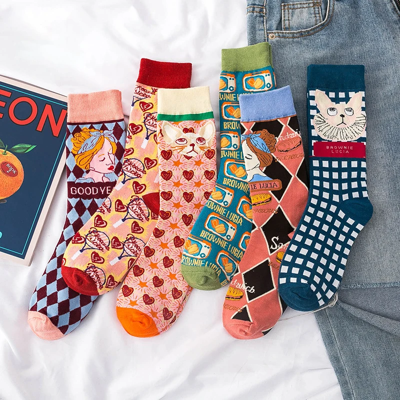 

1 Pair of Autumn and Winter New Personality Female Cotton Tube Stitching Cute Cat Fashion Plaid Love Thick Red Christmas Socks