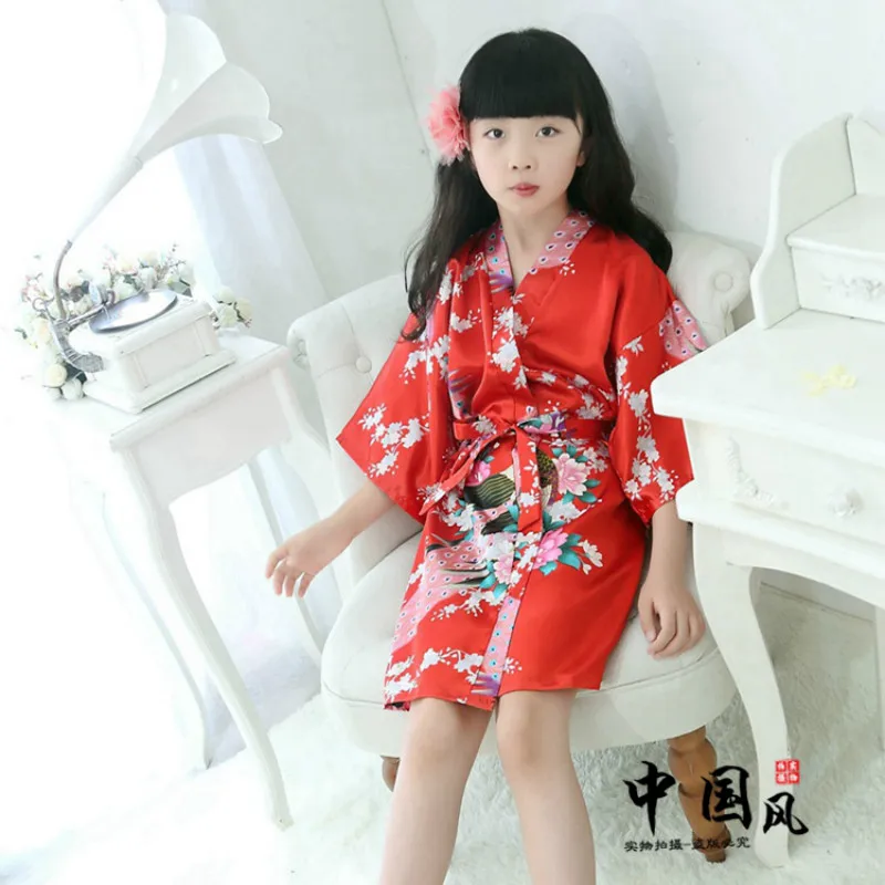 Халаты для маленьких девочек пеньюар детский шелковый халат с цветочным