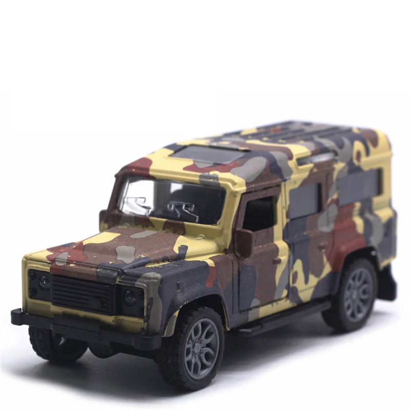 Камуфляжный внедорожный автомобиль из 1:32 сплава со звуком и светильник модель