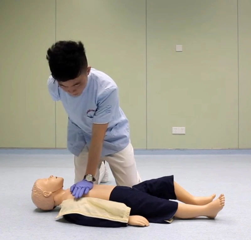 Детский манекен для сердечно-легочной реанимации тренировочный оказания первой