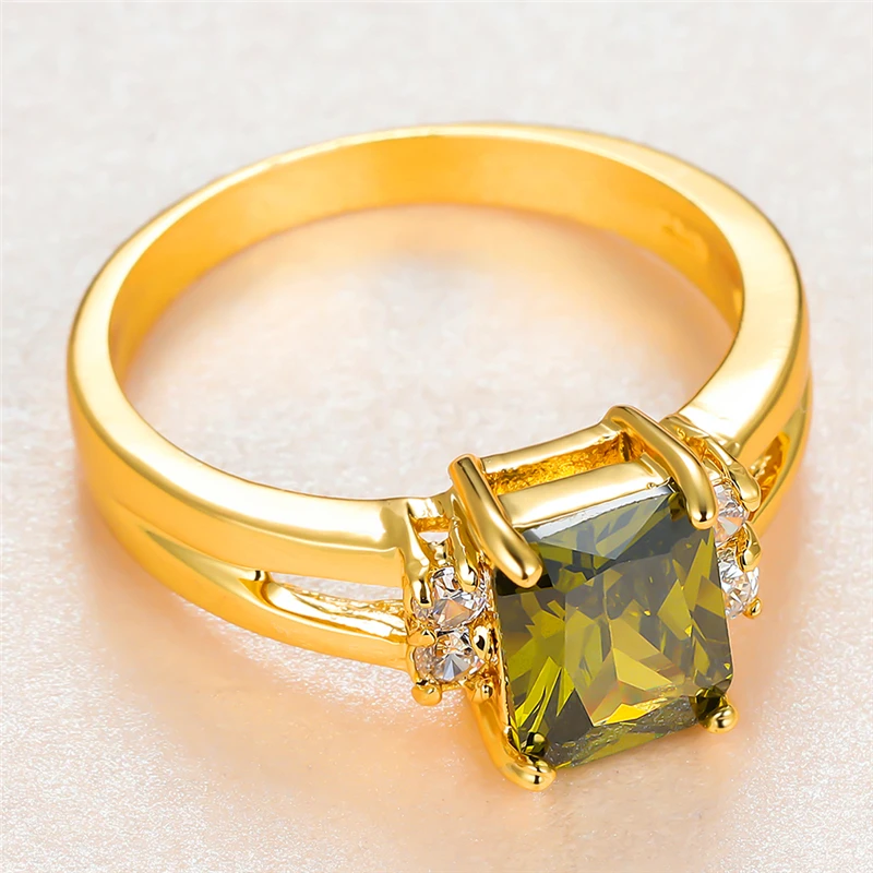 

Cute Female Olive Green Crystal Stone Ring Charm Gold Color Thin Wedding Rings For Women Luxury Square Zircon Engagement Ring