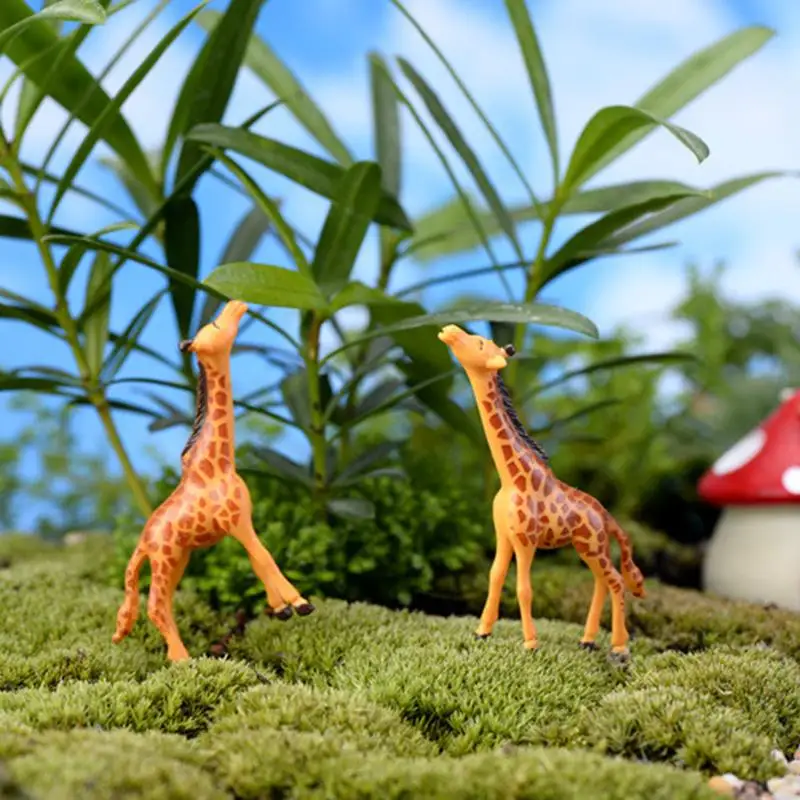 

1PC Portal Miniature Giraffe Deer Lovely Animals For Garden Home Decoration Little Mini Toys Diy Accessories Bonsai Figures
