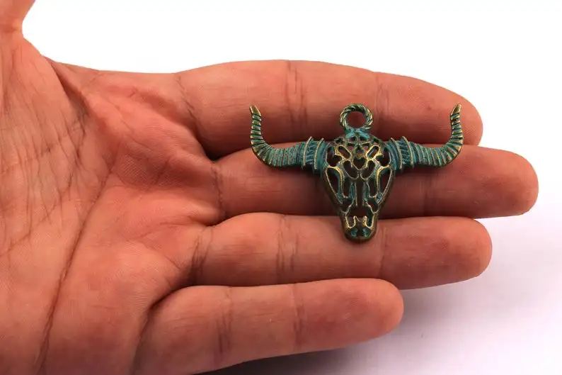 

Faux Patina Pendant - Bull Shaped - Alloy Charms - Zinc Alloy Beads - 5PCS/LOT Jewelry Supplies - 28x38x2.5mm - ZZ1019