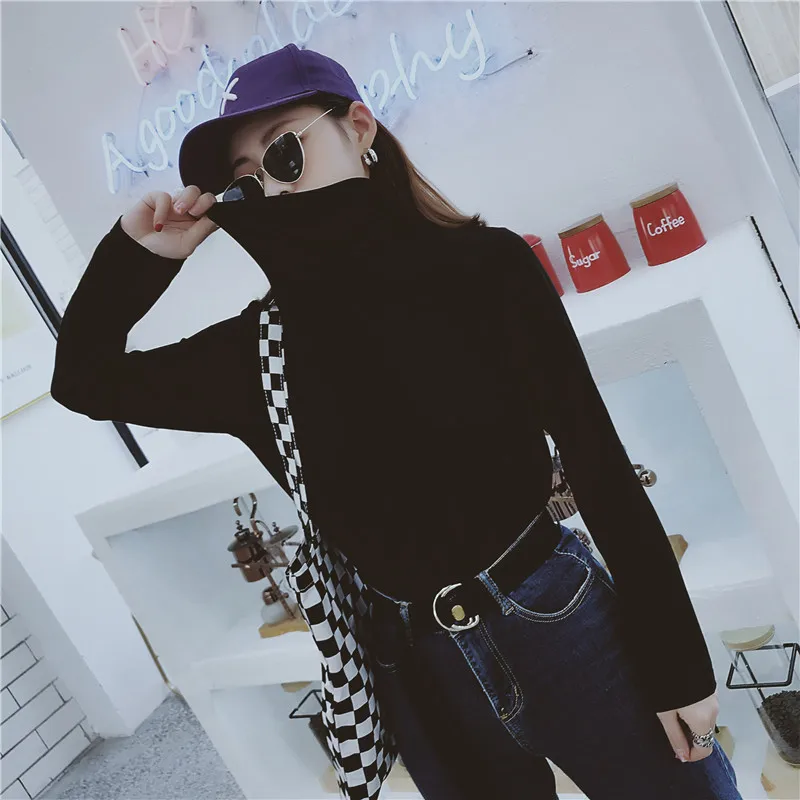 Футболка женская с длинным рукавом однотонная мягкая облегающая Повседневная в