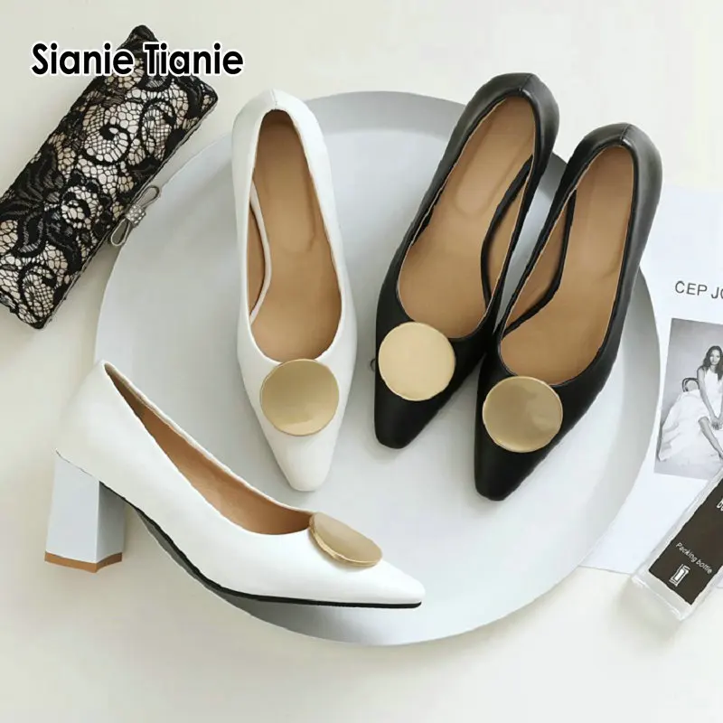 Роскошные модные пикантные женские туфли лодочки на не сужающемся книзу