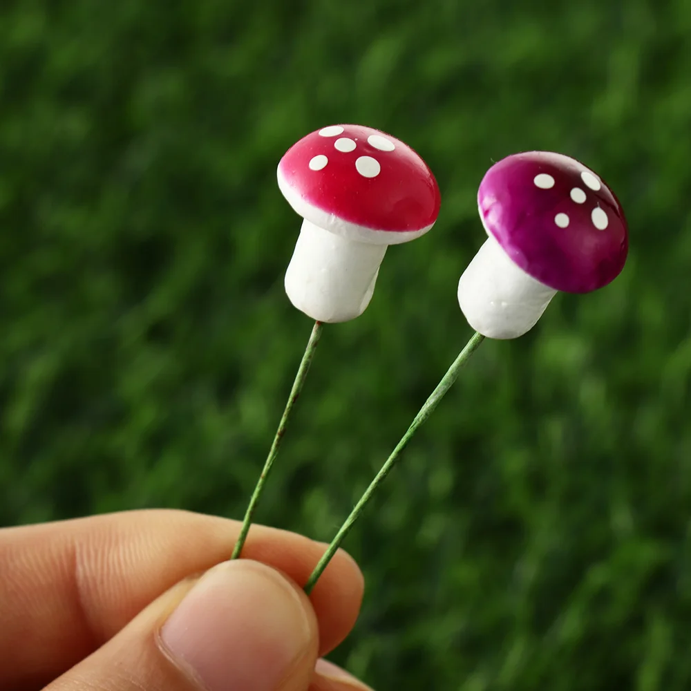 

10pcs Mini Mushroom Artificial Foam Potted Plants Decor Miniature Figurine DIY Craft Garden Ornament Resin Craft Moss Decor