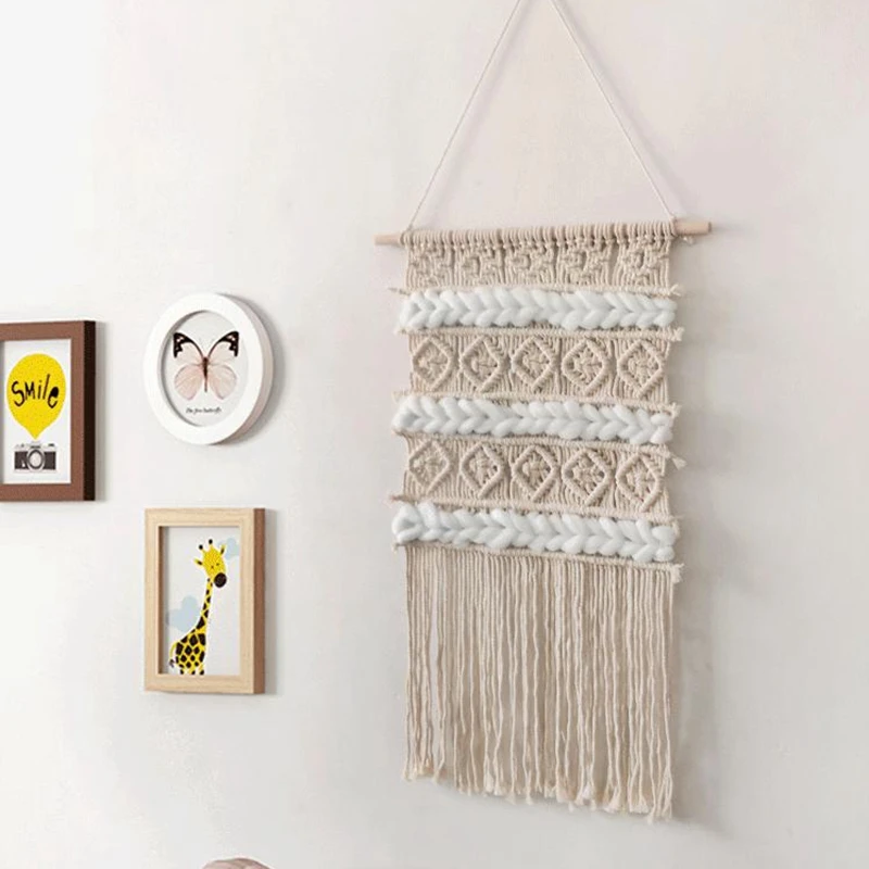 

Hand-Woven Hangings Natural Thick Cotton Yarn Baby's Room Hanging Decor Wedding Backdrop Decor Hand-Knit Wall Tapestry