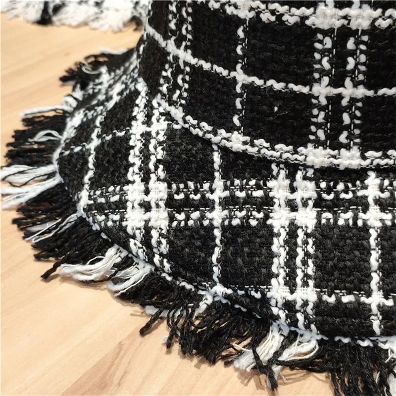 

Fashion Tassel Basin Cap Black White Plaid Bucket Hat Bob Autumn Winter Japanese Vintage Fisherman Caps for Women Girls Gorras