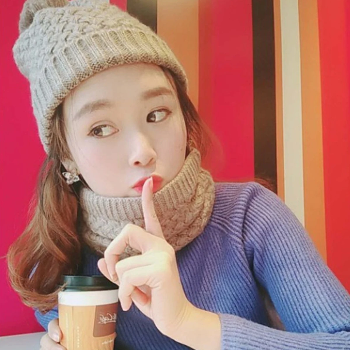 Теплый круглый шарф |