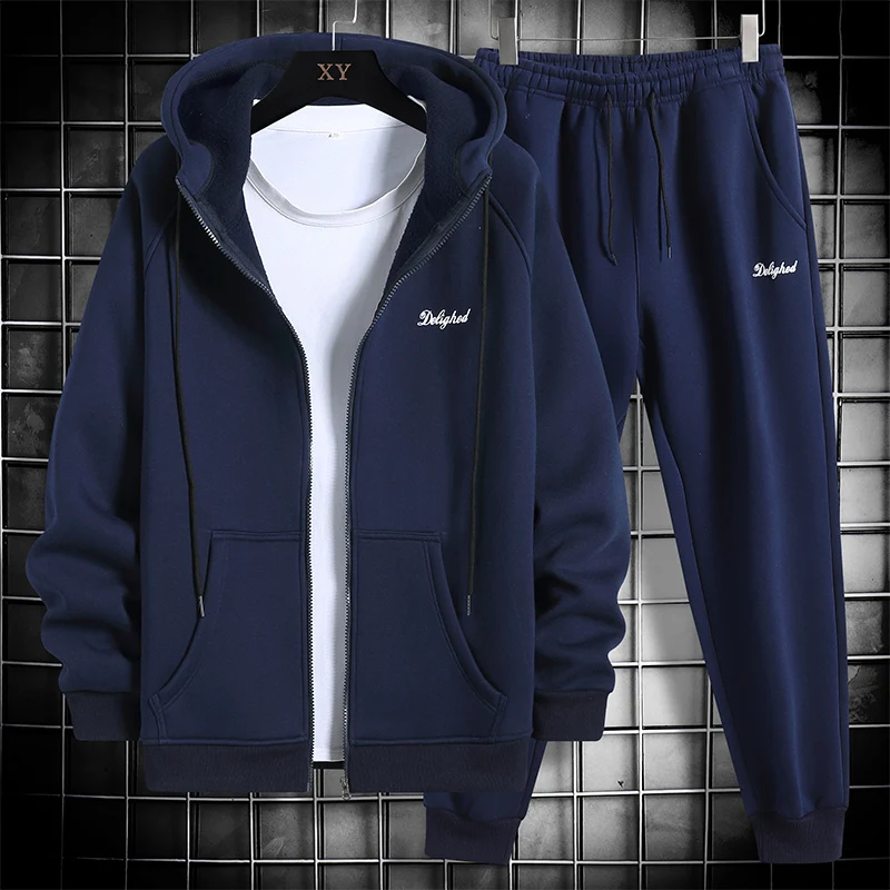 Спортивный костюм мужской из двух предметов свитшот с капюшоном и штаны на