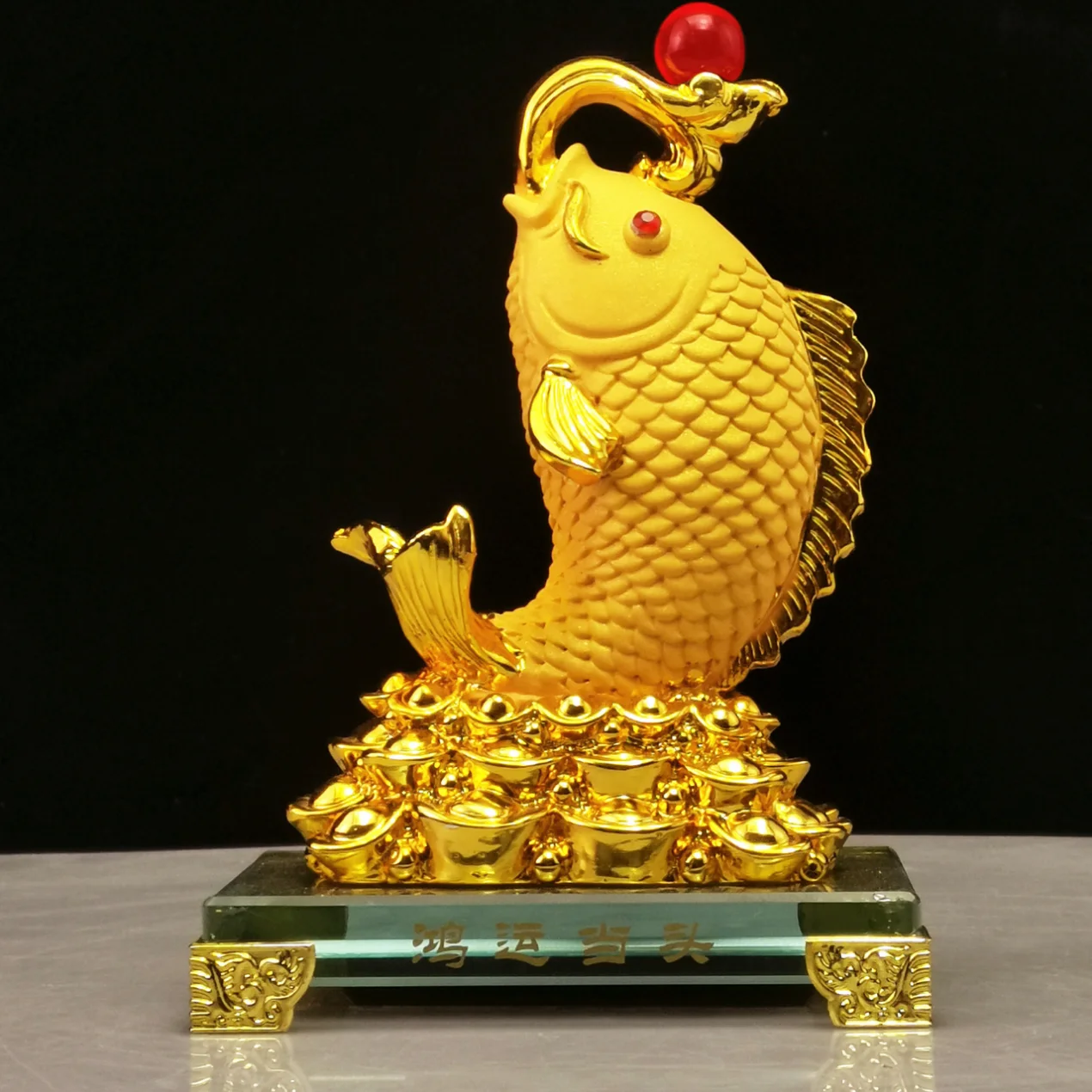 

Diwansi резиновые золотые приносящие удачу фигурки Arowana маленькие украшения имеют более одного года Декорации для гостиной, офисные подарки оптом.