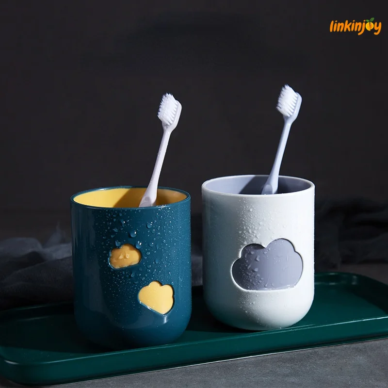 

Simple Nordic couple toothbrush Cup 2 Pack Kit Cup. free shiping items