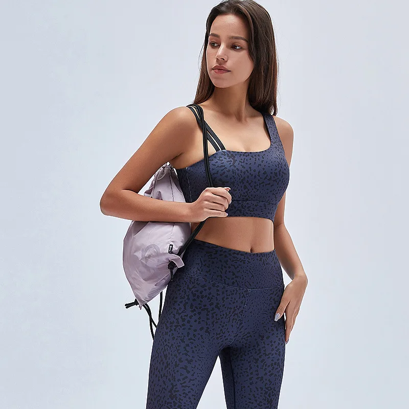 

Sloping Shoulder Bra Trousers Sports Fitness Yoga Suit Shockproof Running Set Women
