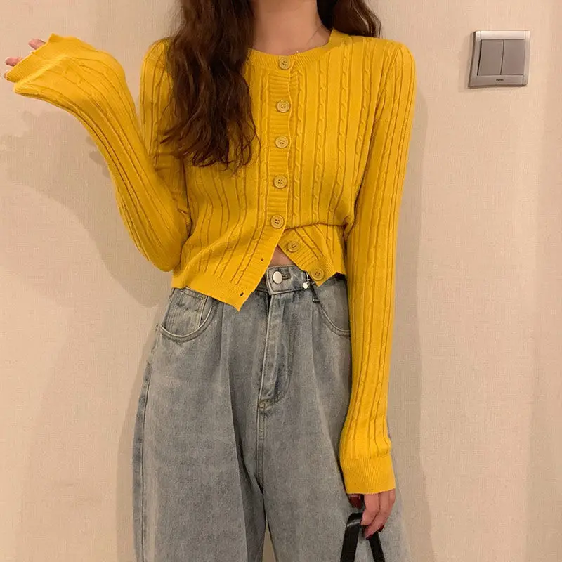 

2021 Spring and autumn Korean cardigan short pit coat slim slim long sleeve jacket with a solid color sweater