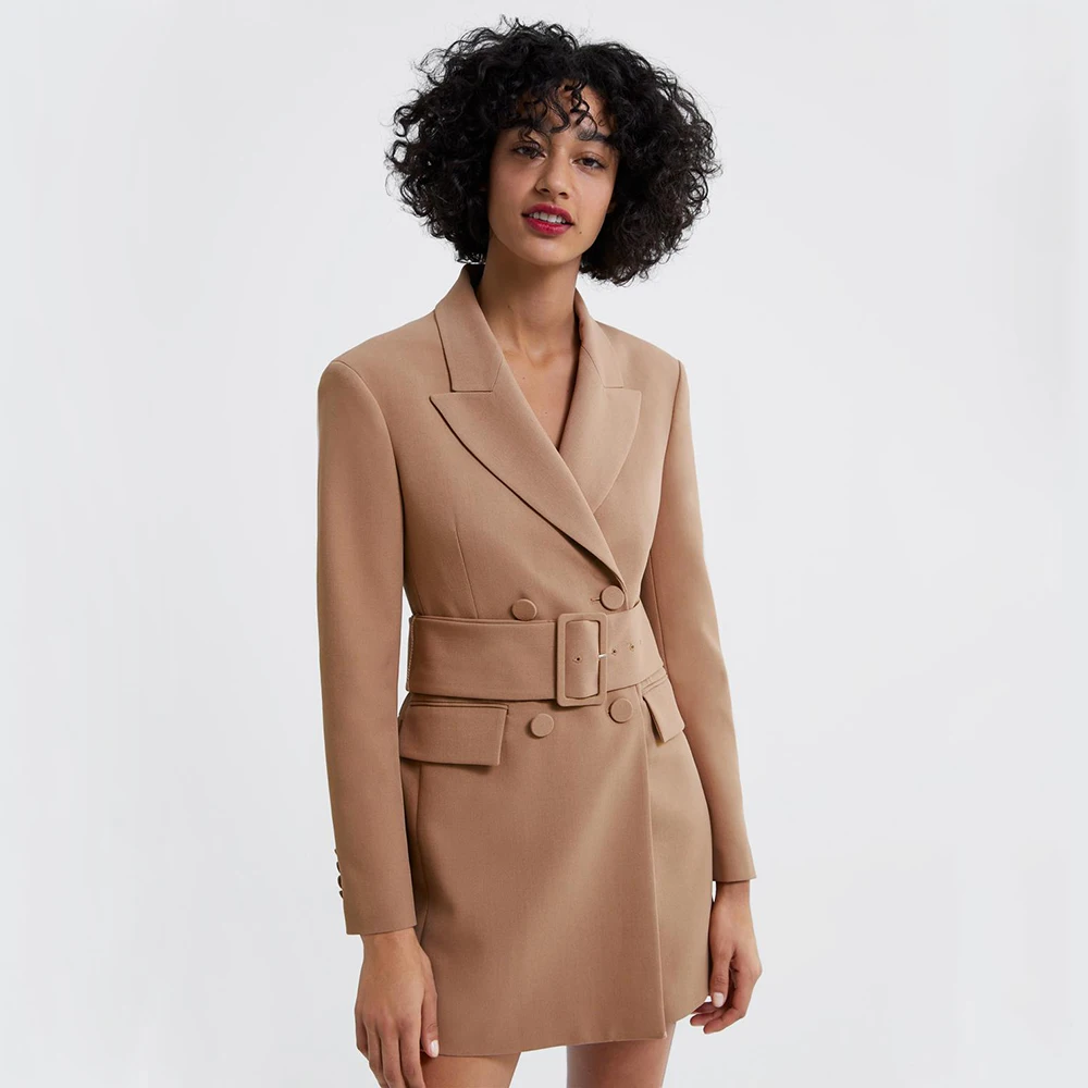 Женский костюм с длинной юбкой двубортный пиджак цвета хаки поясом Осень зима