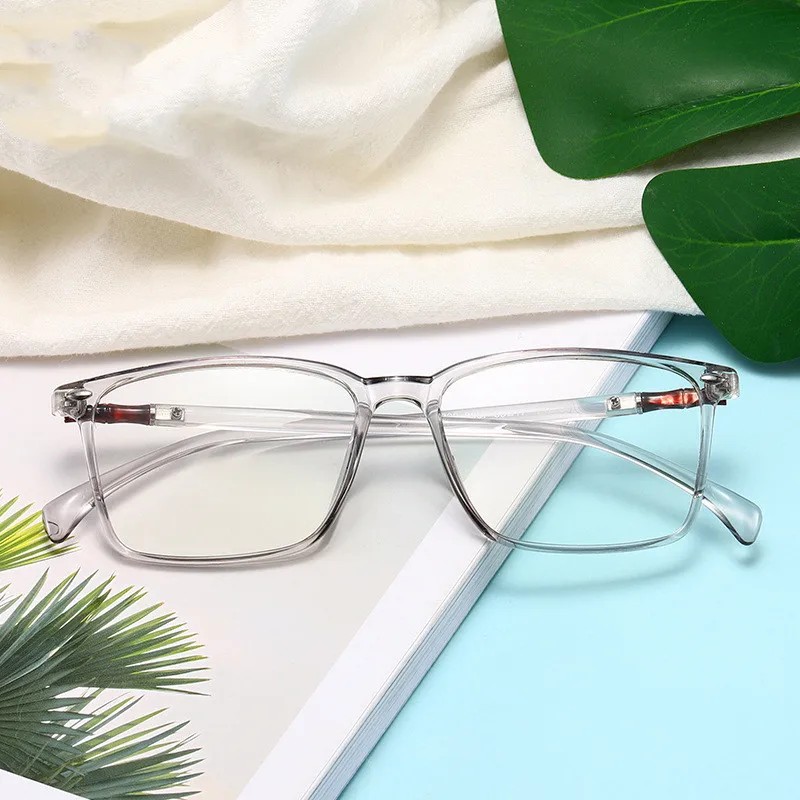 

Eyewear & Accessories