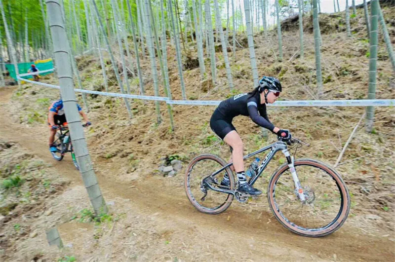 27,5*2,1 29*2,1 сверхлегкий MTB бескамерная готовая шина для XC Racing 60TPI Сверхлегкий TLR бескамерная шина для велосипеда