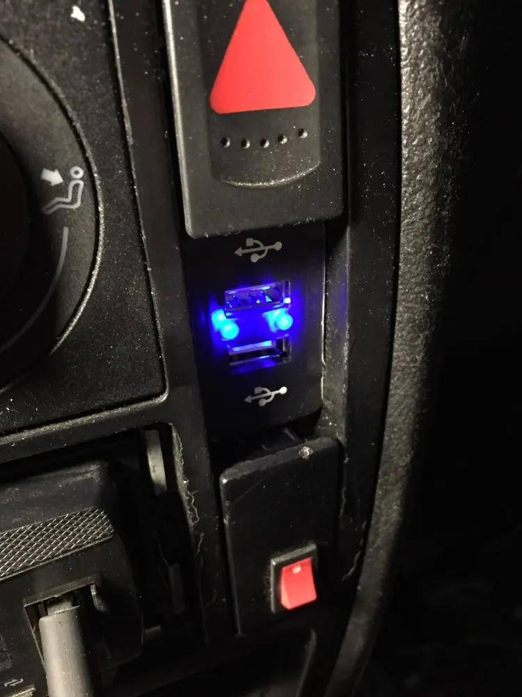 Автомобильные выключатели USB зарядное устройство автоматические реле MK4 в приборной панели двойной USB порт зарядное устройство розетка питания# Y3