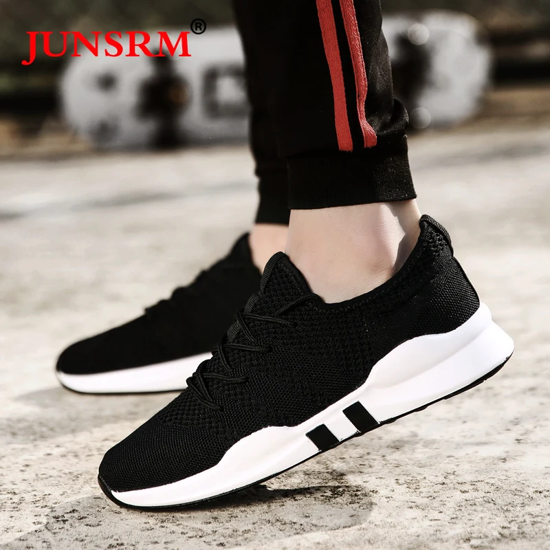 Мужские кроссовки для бега модные удобные из сетчатого материала дышащие на