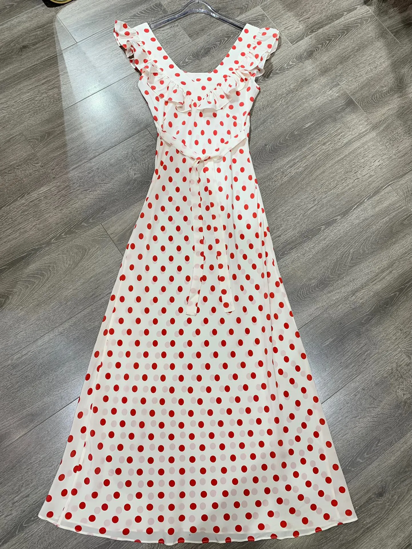 

2021 Branded Design Classic High Quality Women Silk Collect Waist Ruffle Polka Dot Temperament Luxury Vacation Party Dress