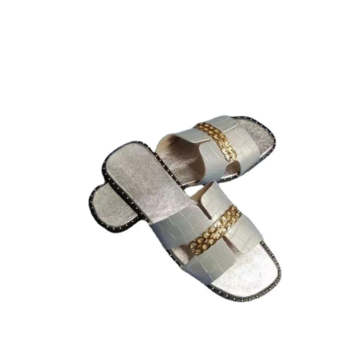 

2021 New Summer Women's Wild Slipper Metal The chainDecoration Hollow out Flat with Solid Sandals Hollow out slippers Plus size
