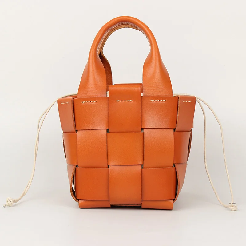 

Ins leather women's messenger bag head layer cow leather literature minority knitting messenger bag vegetable tanned leather