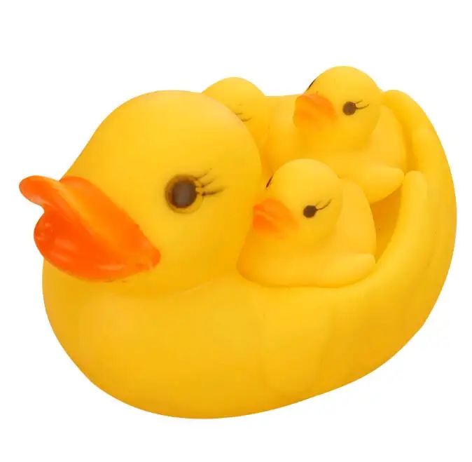 4 шт. Детские водяные игрушки плавающие детские игрушки для игры в воде Желтая резиновая утка Ducky детская Ванна игрушка для детей Сжимаемый писклявый звук бассейн - Цвет: 1