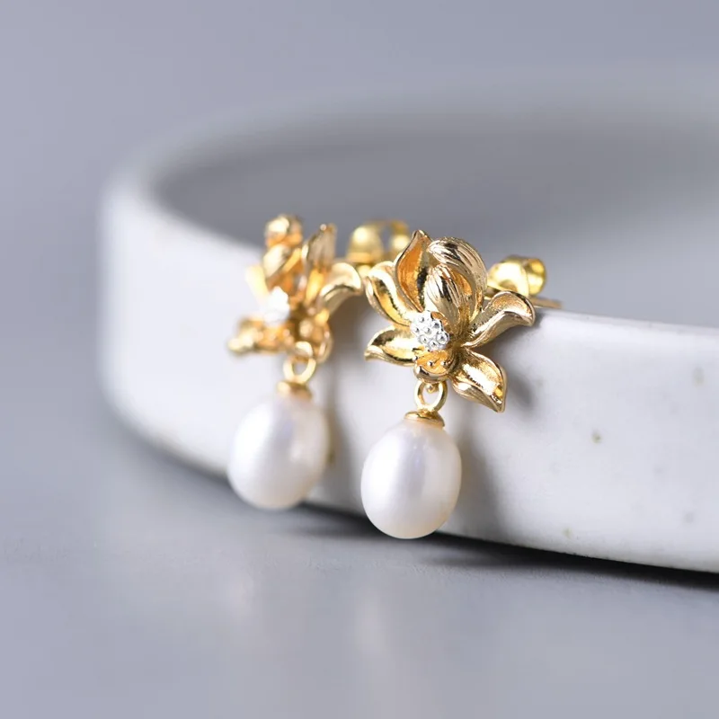

Серьги-гвоздики женские из серебра 925 пробы, с жемчугом