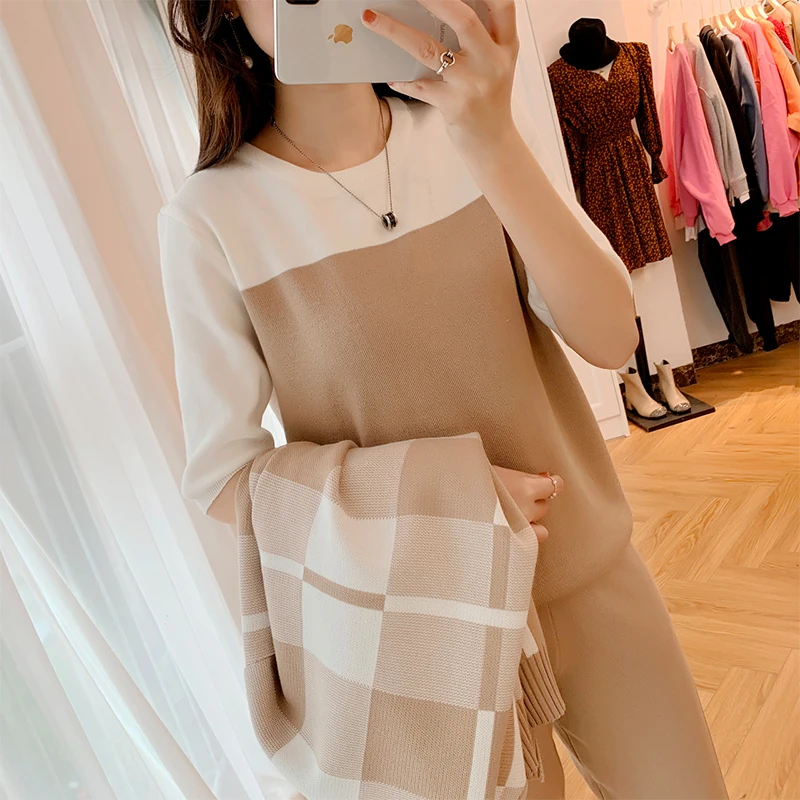 Трикотажный спортивный костюм Sister Fara из трех предметов кофта с коротким рукавом