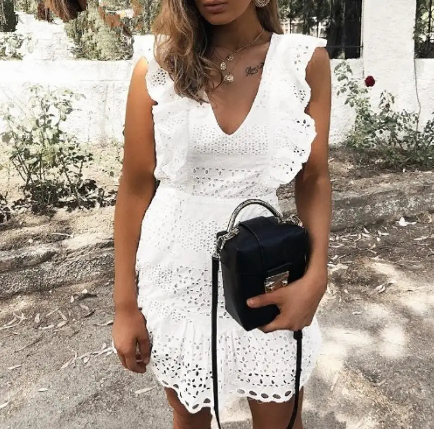 Женское летнее Мини Платье с V образным вырезом белое хлопковое платье рюшами и