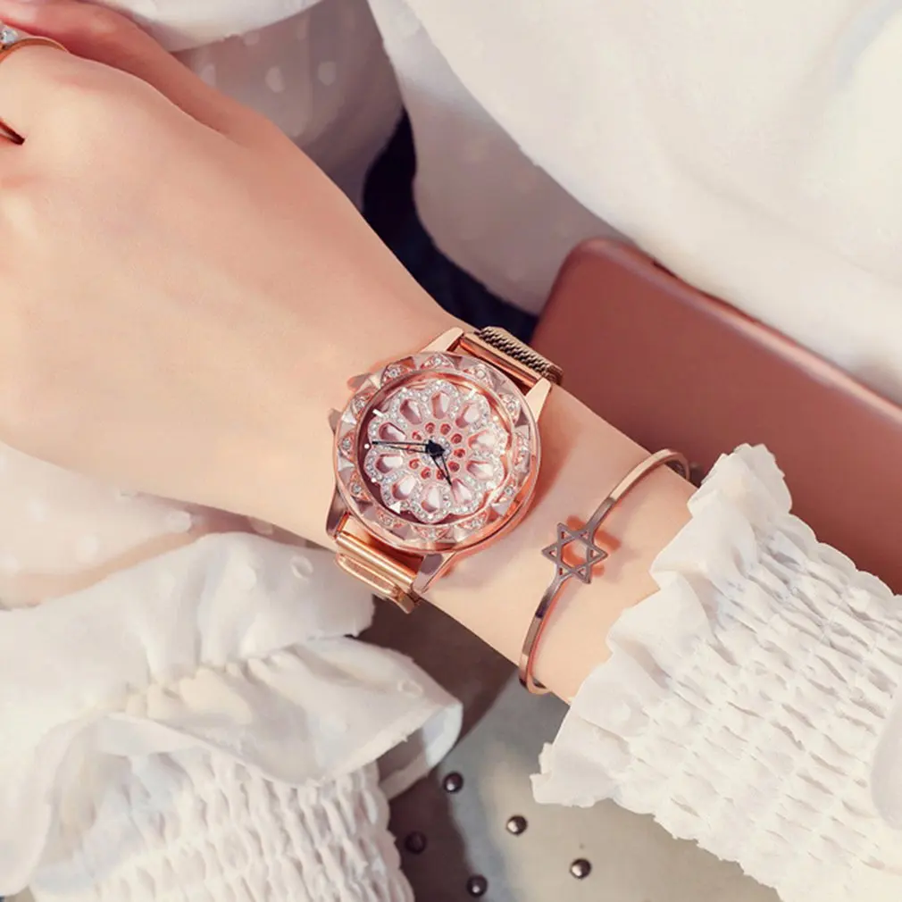 Женские кварцевые наручные часы женские вращающиеся с бриллиантами магнитной