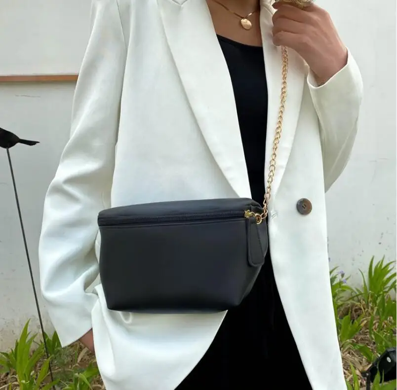 

2021 Waist Bag Women chest bag pu Pouch Chest Packs Ladies Wide Strap Belt Bag Female Crossbody bag