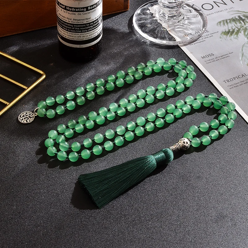 108 Count 8mm Green Aventurine Jade Beads Knotted Japa Mala Necklace Meditation Yoga Prayer Rosary for Men and Women Jewelry