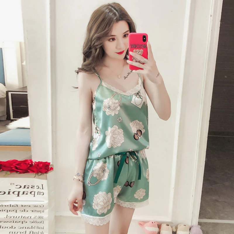 

New 2021 Summer Sexy Sling V-Neck Lace Nightwear Lingerie Women Pajamas Set Ladies Sleeveless Fresh Cool Casual Shorts Sleepwear