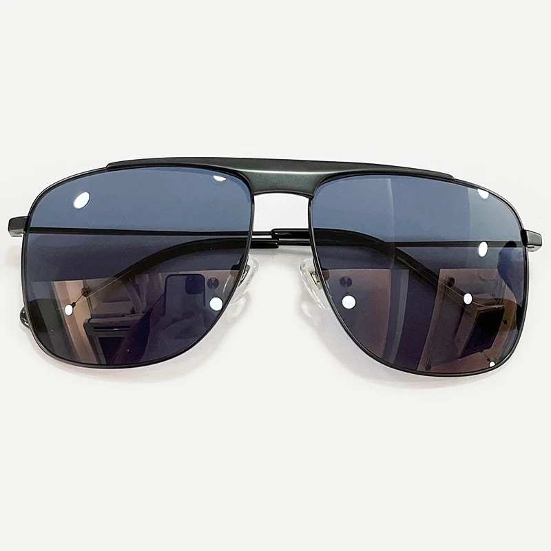 

Retro Metal Frame Square Sunglasses Women Men Fashion UV400 Sun Glasses Vintage Brand Designer Lentes De Sol Mujer