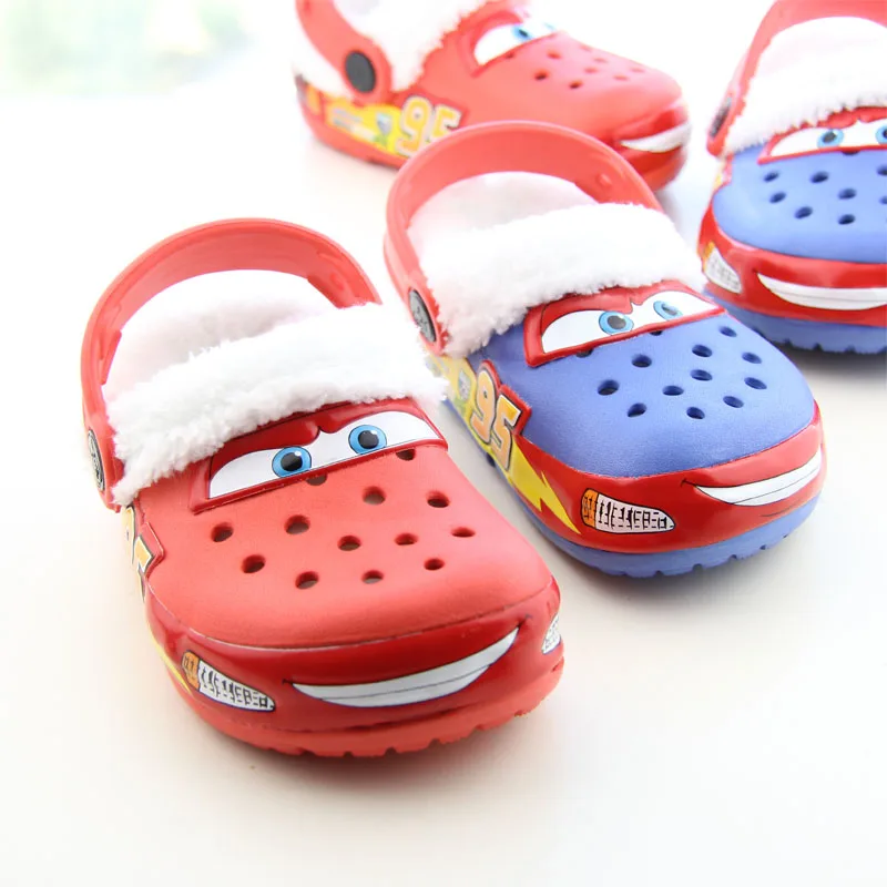 

Cartoon Car Kids Clogs Warm Fur Children's Indoor Shoes Home Hole Mules Light Pins Sandal EVA Flat Kid Shoes