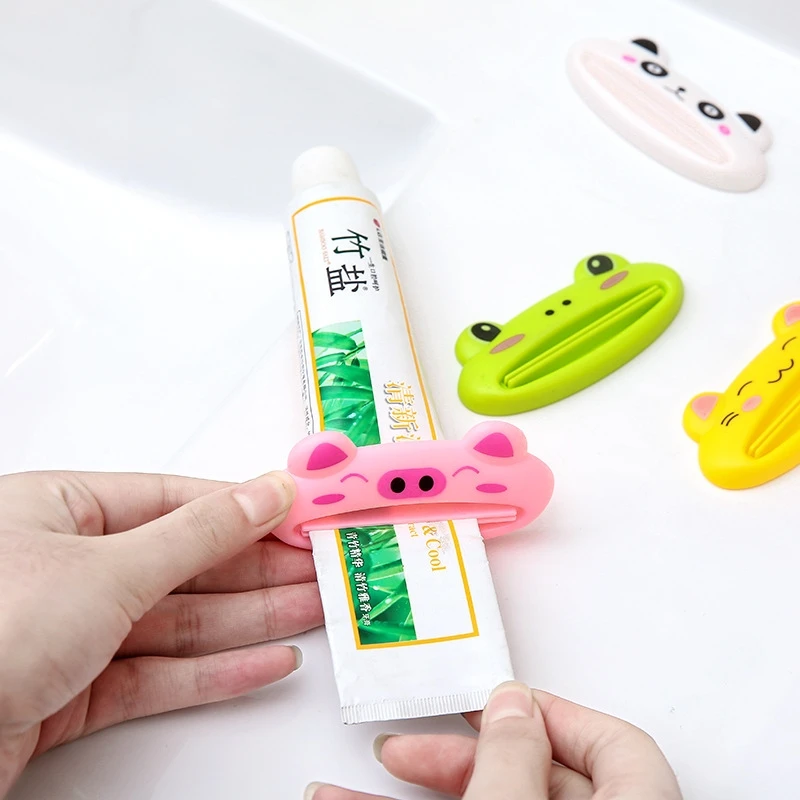 

Cute Animals Modeling Toothpaste Tube Squeezer Plastic Toothpaste Rolling Holder Useful Dispenser ( Panda/Frog/Cat/Tiger/Pig )