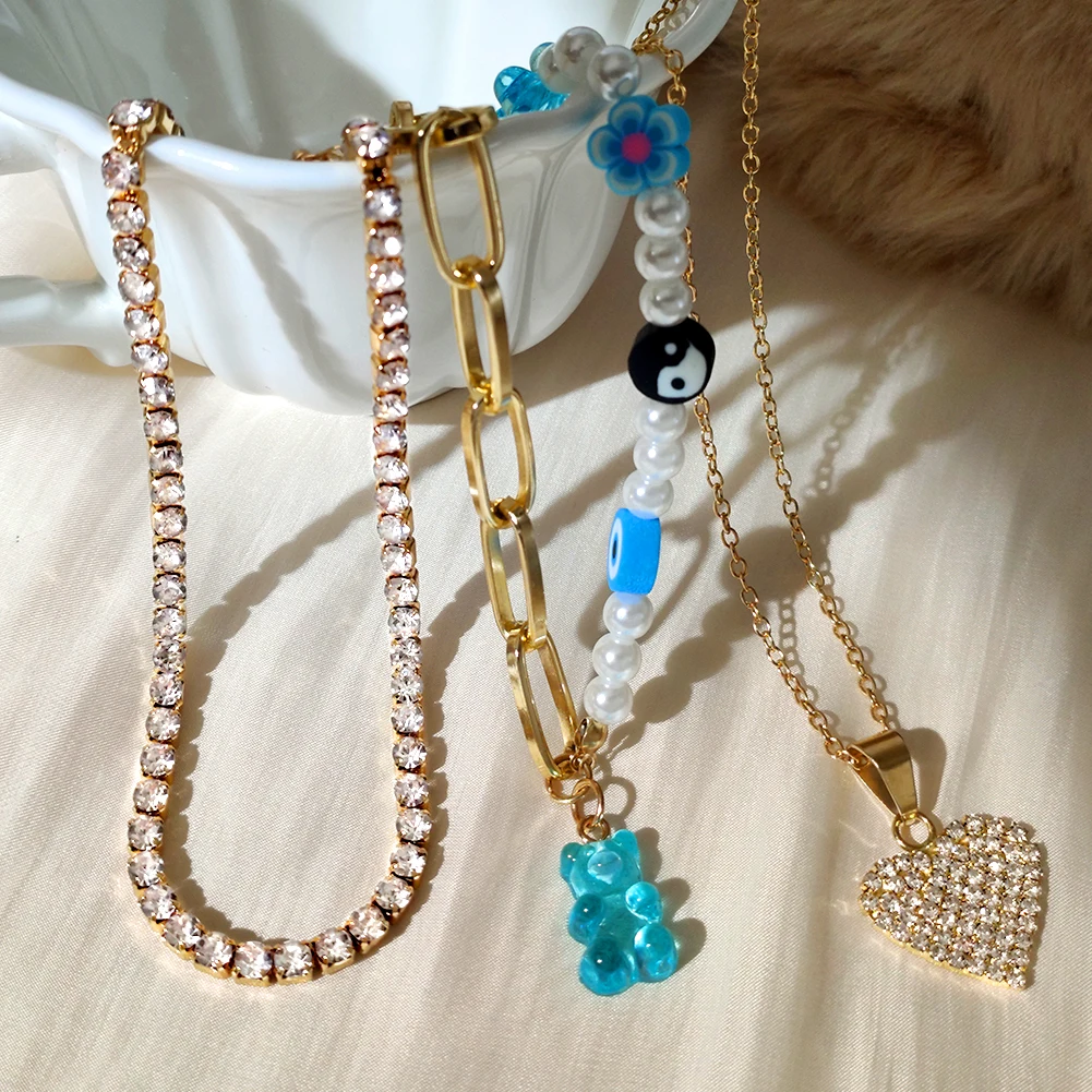 

Cartoon Bear Shiny Heart Pendant Crystal Chain Necklaces For Women Multilayer Blue Flower Pearl Beaded Necklace Trendy Jewelry